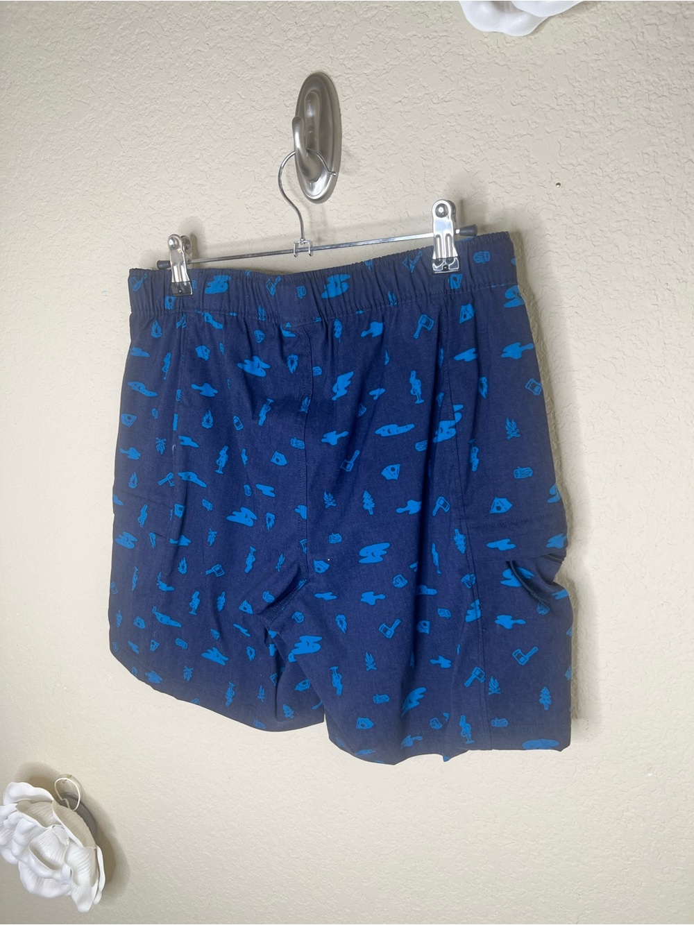 The North Face Class V Belted Shorts FlashDry Camp Print Blue NWT Size Small - Picture 11 of 13